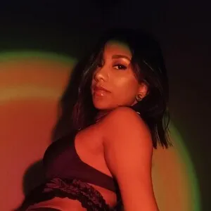Live sex webcam photo for AmyLeer_ #291367507