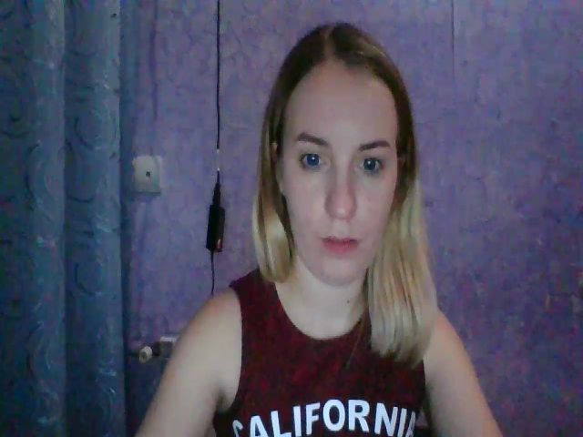 Live sex webcam photo for Amy_CuteBambi #272888044