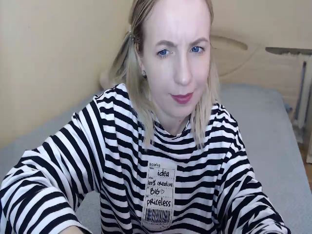 Live sex webcam photo for Amy_CuteBambi #273283623