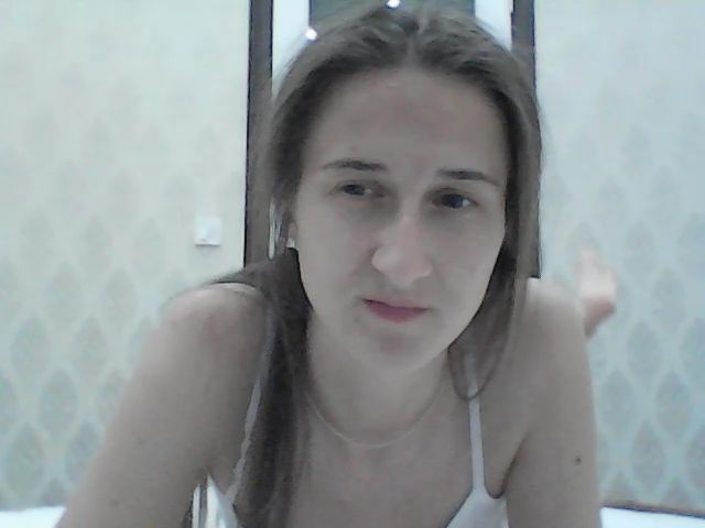 Live sex webcam photo for Amy_Roses #273743695