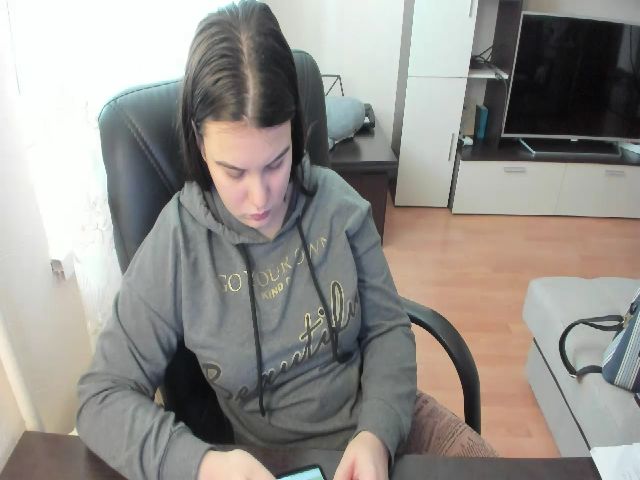 Live sex webcam photo for Anabel2001 #272894793