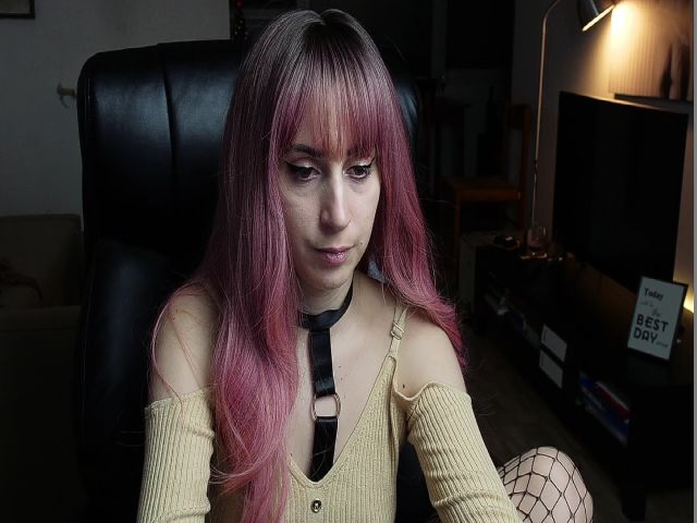 Live sex webcam photo for Anais_N #272377362