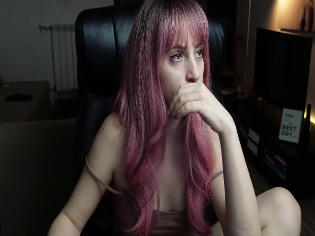 Live sex webcam photo for Anais_N #272402846