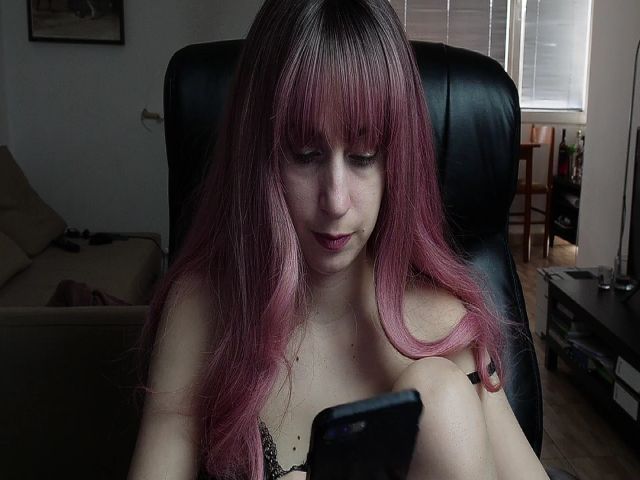 Live sex webcam photo for Anais_N #272708812