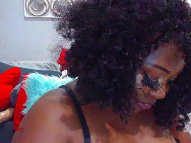 Live sex webcam photo for Analteen19xx #272860439