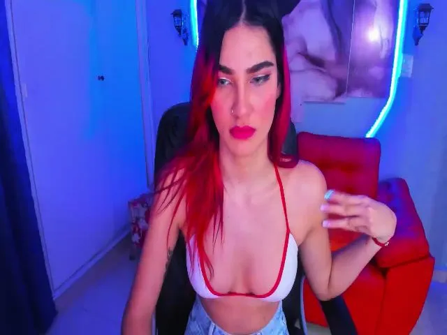Live sex webcam photo for Anastasia_180 #272141789