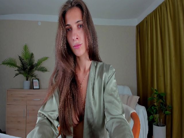 Live sex webcam photo for Anastasiiiia #274326125