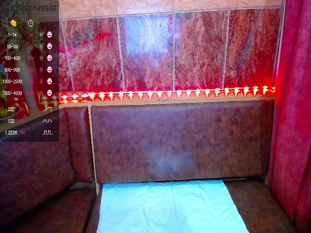 Live sex webcam photo for Anaysa27 #272066825