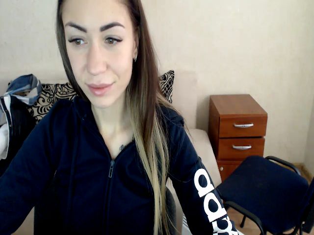 Live sex webcam photo for Anda_olli #271800399