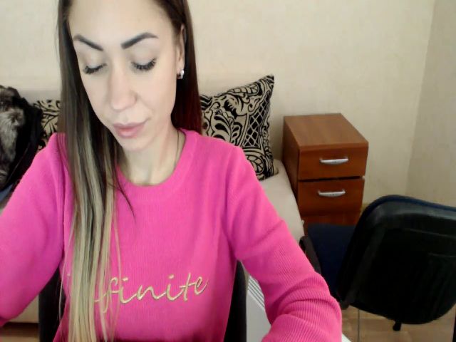 Live sex webcam photo for Anda_olli #272053105