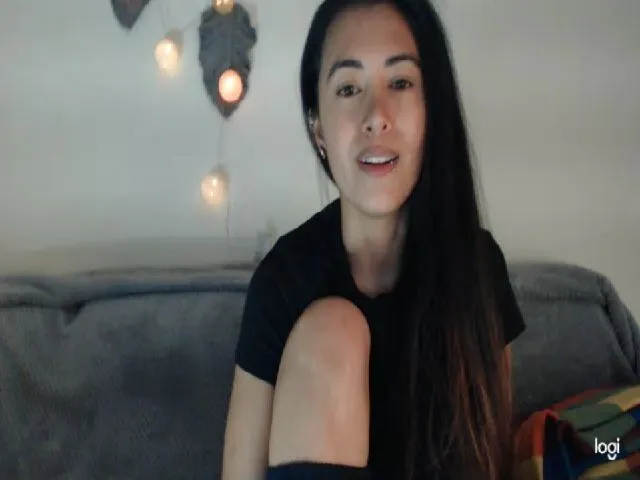 Live sex webcam photo for Andy_wonder #273791982