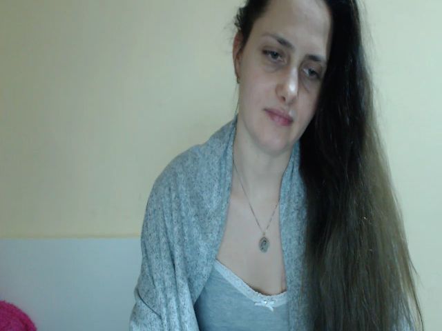 Live sex webcam photo for Anemary4u #271925963