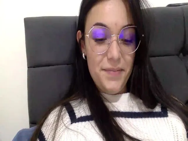 Live sex webcam photo for Angel98_ #272246023