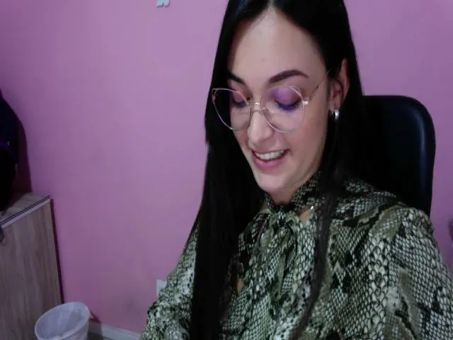 Live sex webcam photo for Angel98_ #272317813