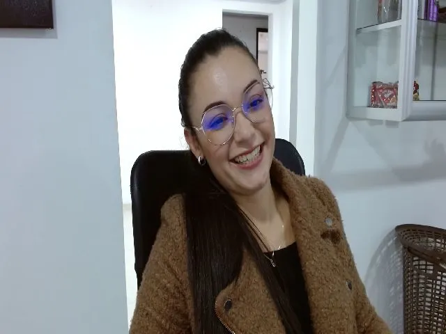 Live sex webcam photo for Angel98_ #272388263