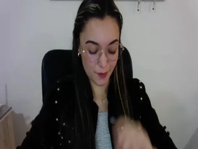 Live sex webcam photo for Angel98_ #273921927