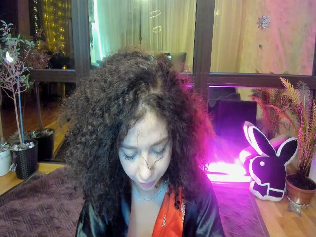 Live sex webcam photo for Angel_Amelie #271937408