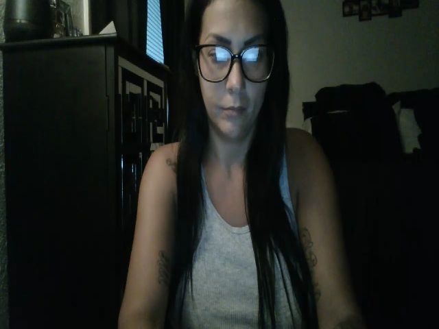 Live sex webcam photo for Angel_Marie1 #274171707