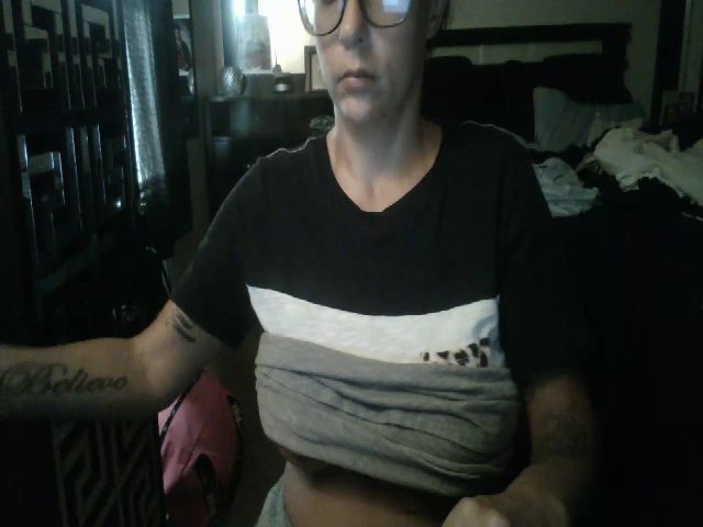 Live sex webcam photo for Angel_Marie1 #274413188