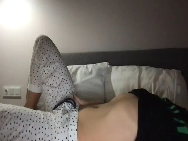 Live sex webcam photo for Angel_USA #271865947