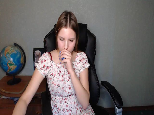 Live sex webcam photo for AngelaOwen #271832695