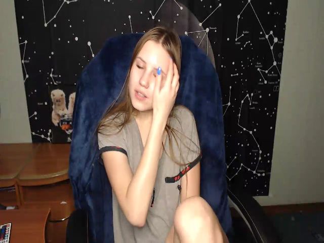 Live sex webcam photo for AngelaOwen #271971303