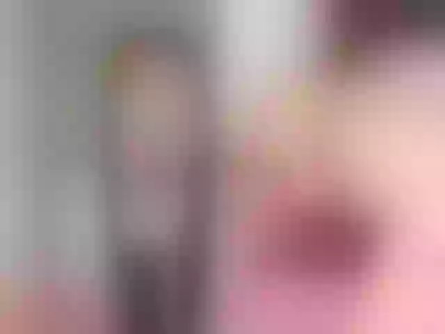 Live sex webcam photo for Angeli_Wu #273175240