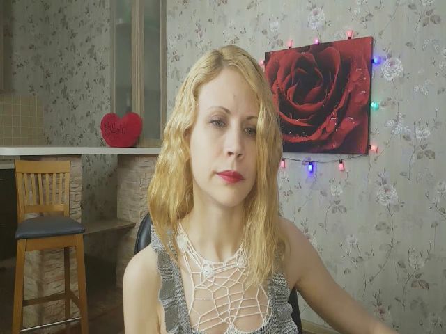 Live sex webcam photo for AngelicaAmour #272581615