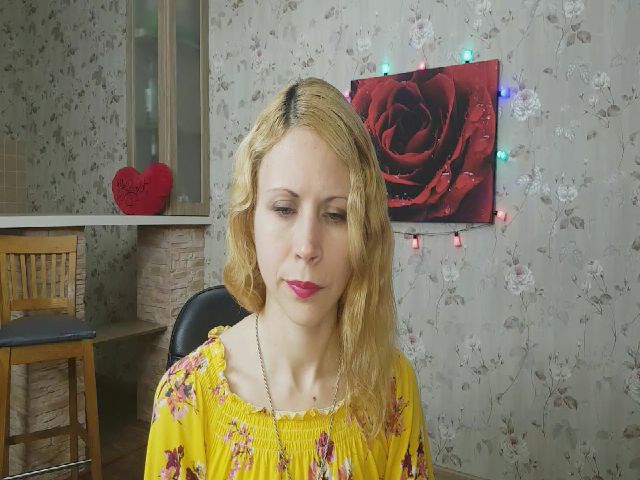 Live sex webcam photo for AngelicaAmour #273094871