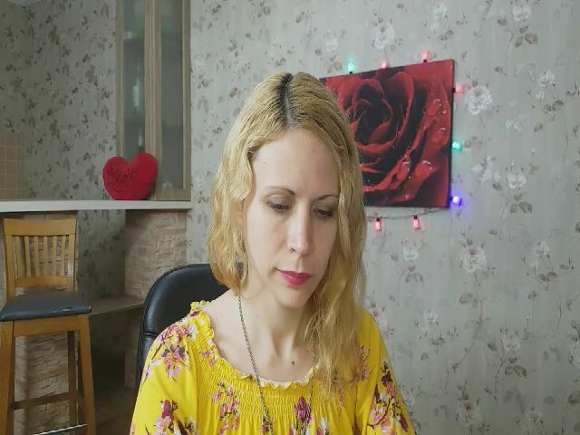 Live sex webcam photo for AngelicaAmour #273097019