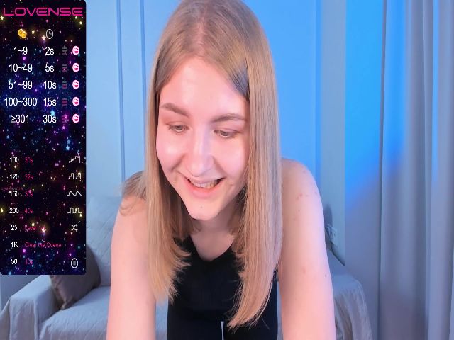 Live sex webcam photo for Angelicfame #273327995