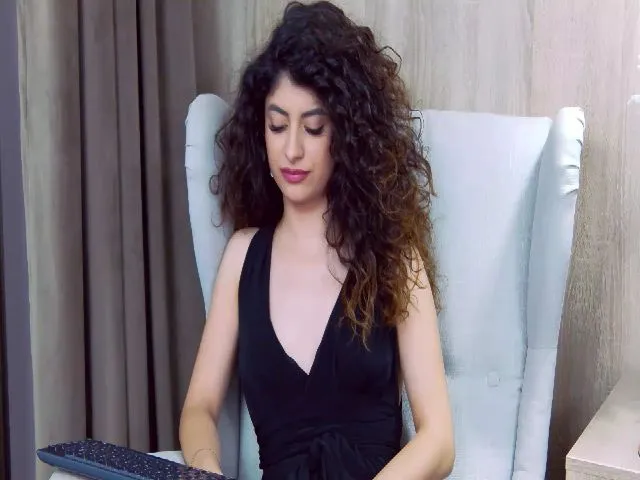 Live sex webcam photo for AngelitaQuinn #273958519