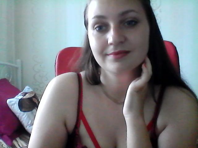 Live sex webcam photo for AngellMaria #273600750
