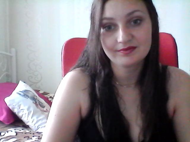 Live sex webcam photo for AngellMaria #273773361