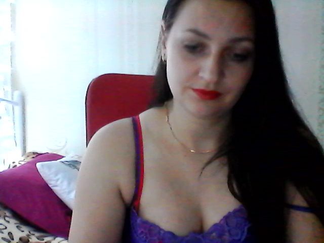 Live sex webcam photo for AngellMaria #273825644