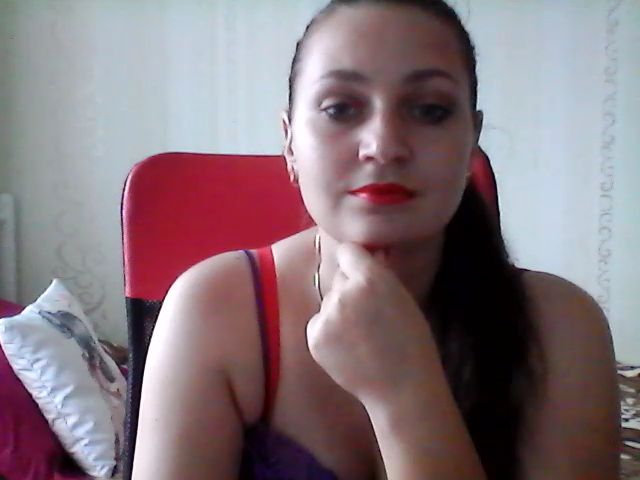 Live sex webcam photo for AngellMaria #273834429