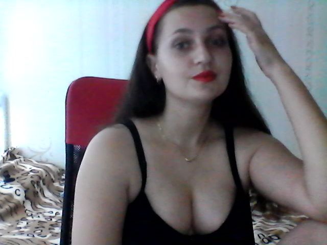 Live sex webcam photo for AngellMaria #273924242