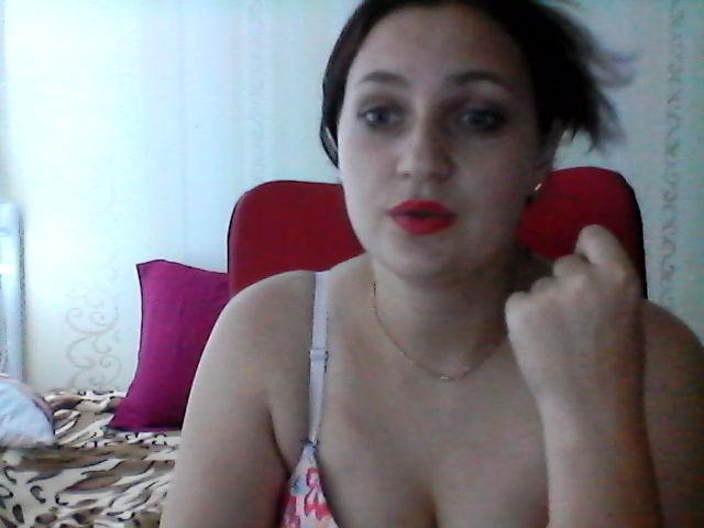 Live sex webcam photo for AngellMaria #273950827