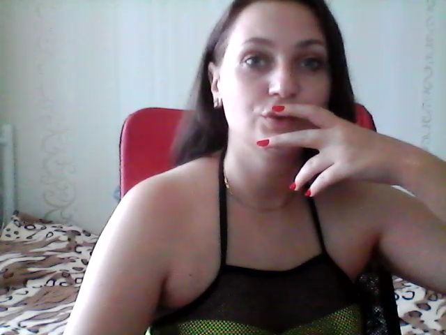 Live sex webcam photo for AngellMaria #273991682