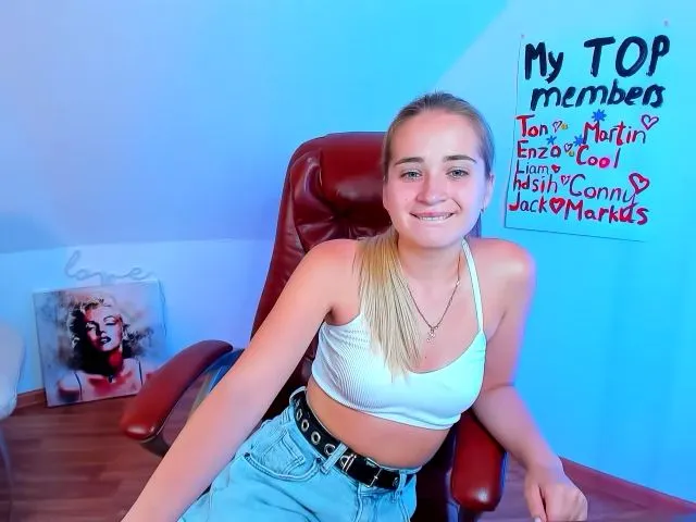 Live sex webcam photo for Angell__si #273898770