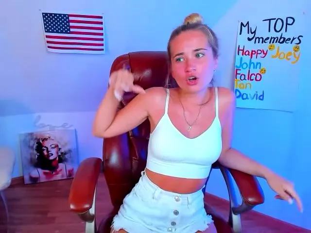 Live sex webcam photo for Angell__si #273968391