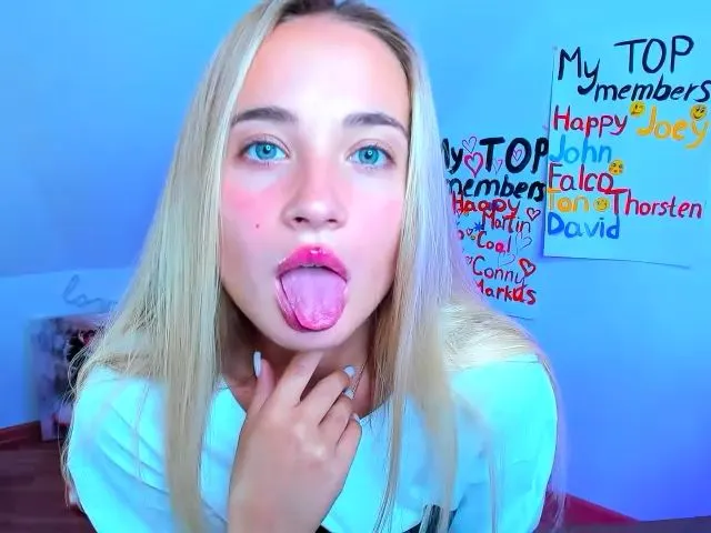 Live sex webcam photo for Angell__si #274270317