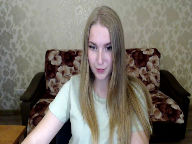 Live sex webcam photo for Angelloveee #274022205