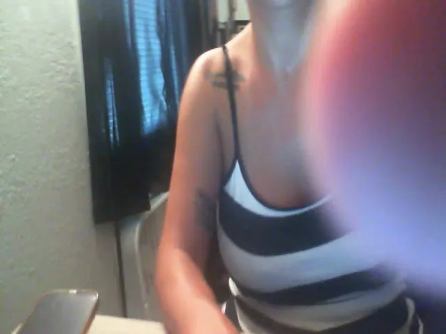 Live sex webcam photo for Angelmarie89 #273745070