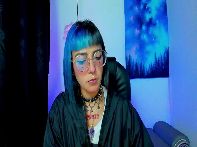 Live sex webcam photo for Angelsiinner #272055092