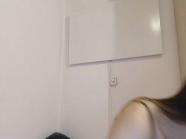 Live sex webcam photo for Angelslive5 #271911855