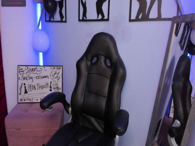 Live sex webcam photo for Angelvicky #273657924