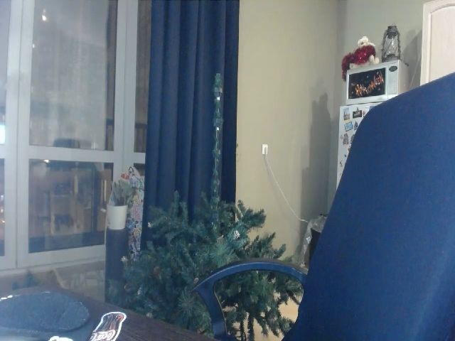 Live sex webcam photo for Angie_Wild #271785328