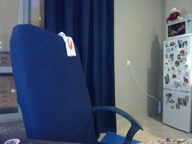 Live sex webcam photo for Angie_Wild #272402924