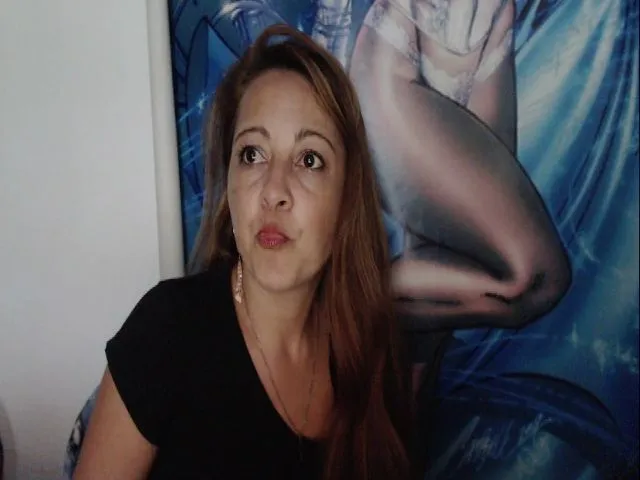 Live sex webcam photo for AnieHorny #273181693